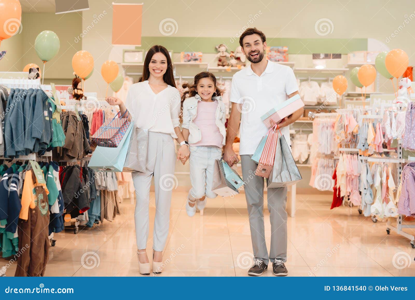 loja de roupa mae e filha