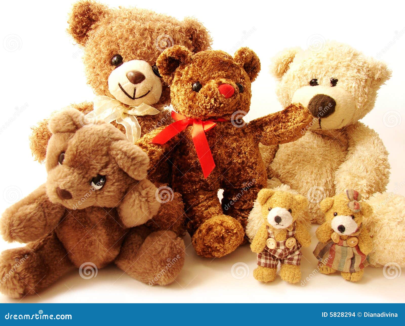 Family of teddy bears stock illustration. Illustration of bear 5828294