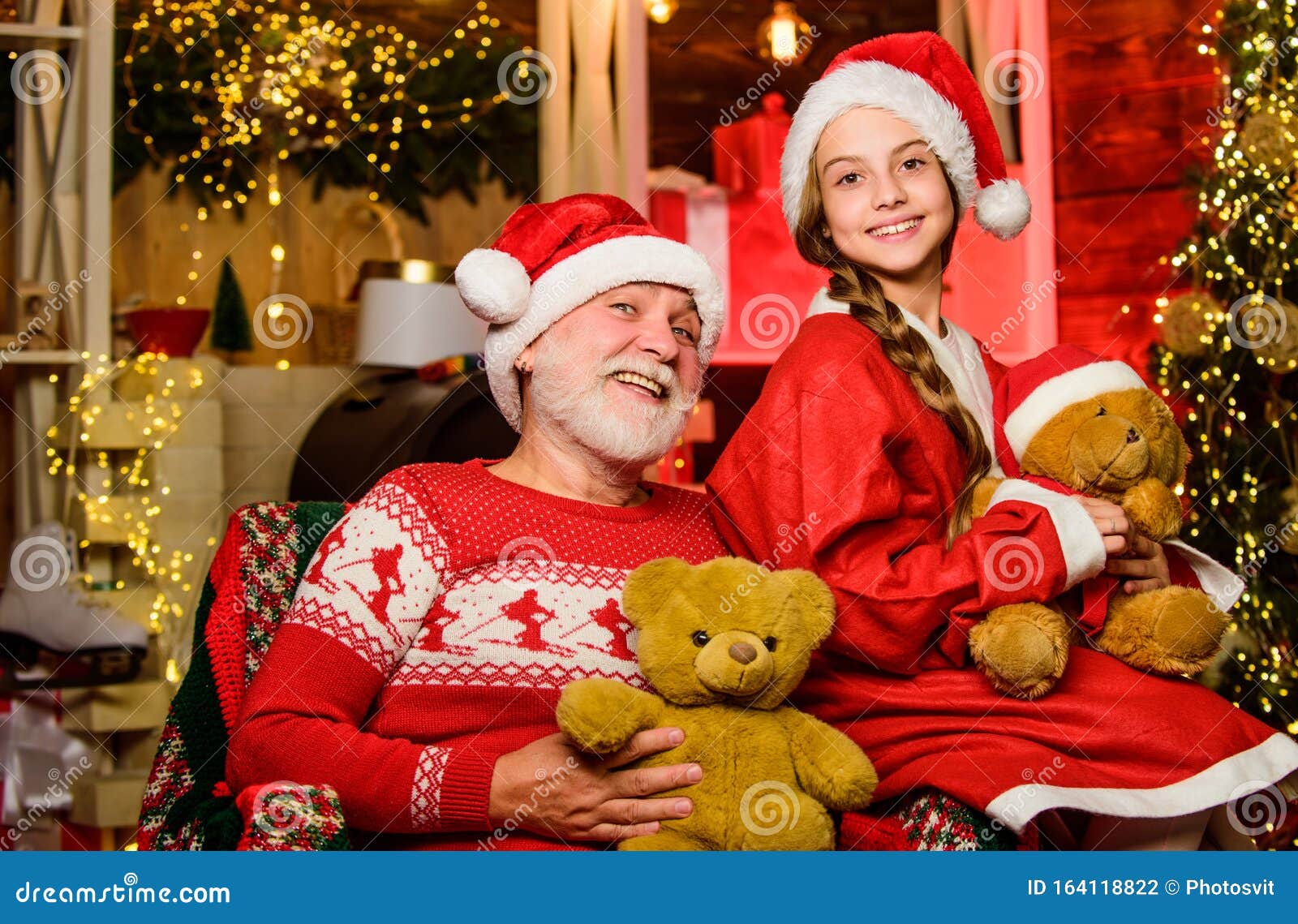 Christmas - grand-dad and grand daughter PART2