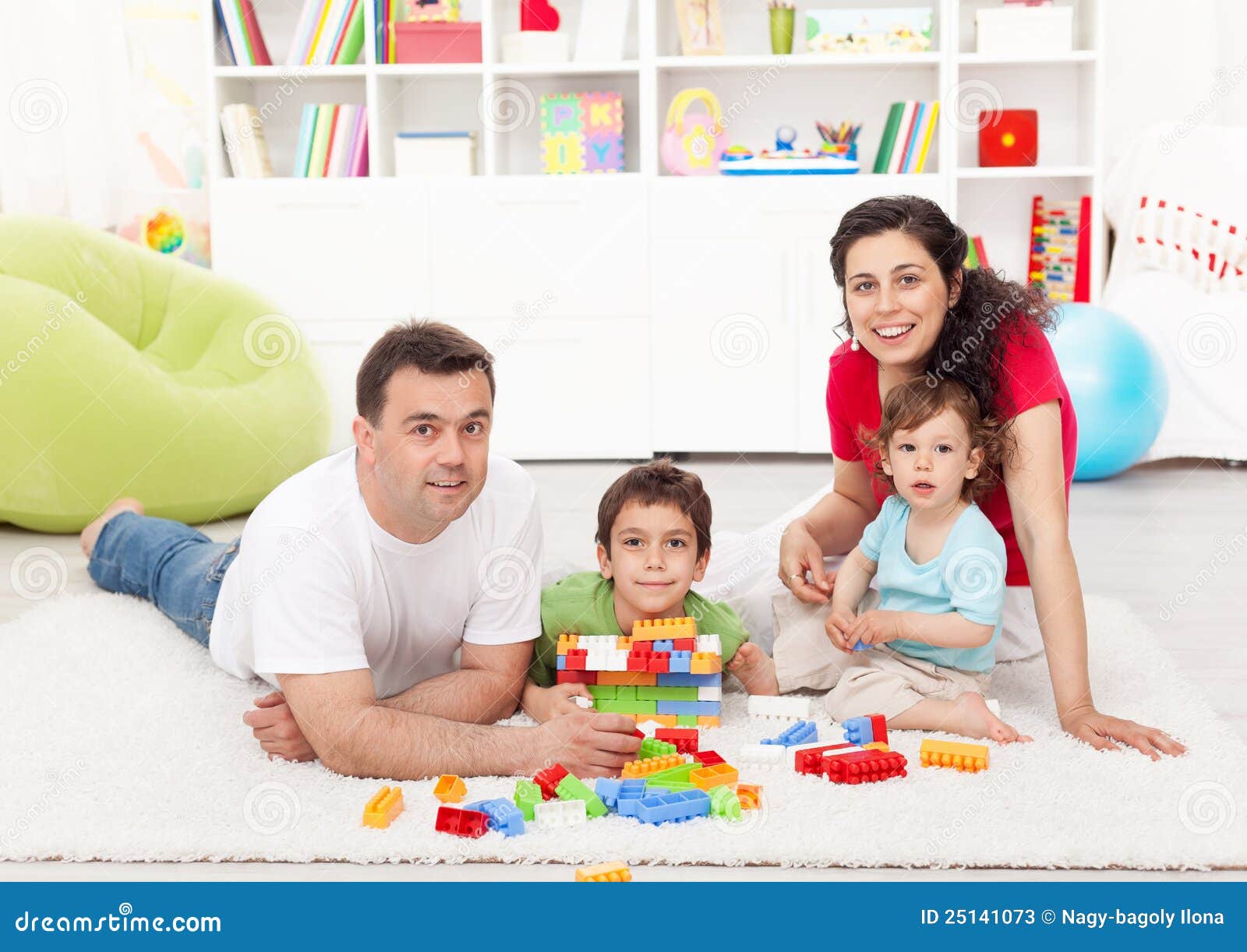178 061 Family Time Photos Free Royalty Free Stock Photos From Dreamstime