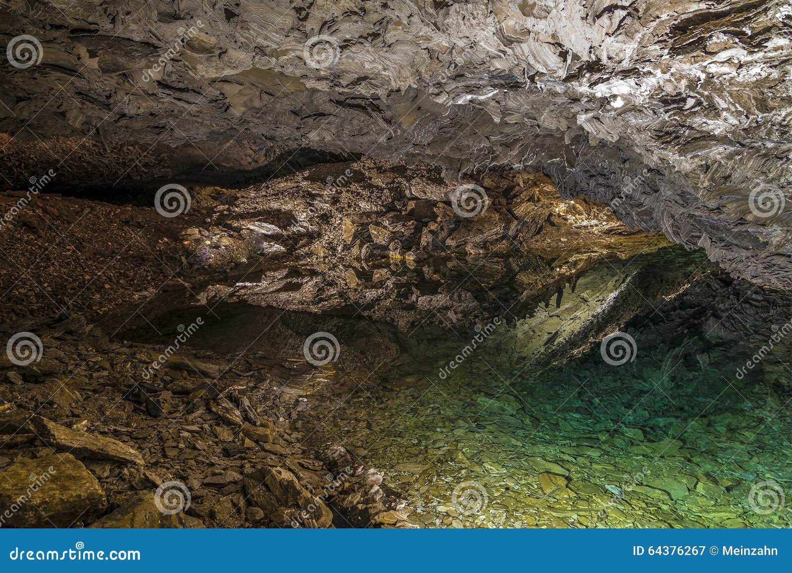 famous barbarossa cave in thuringia