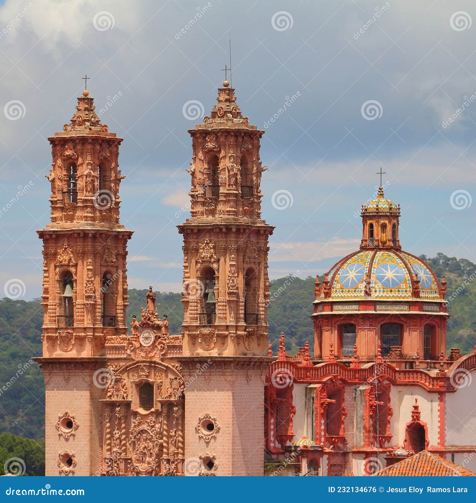 famous cathedral of santa prisca in taxco city, in guerrero v
