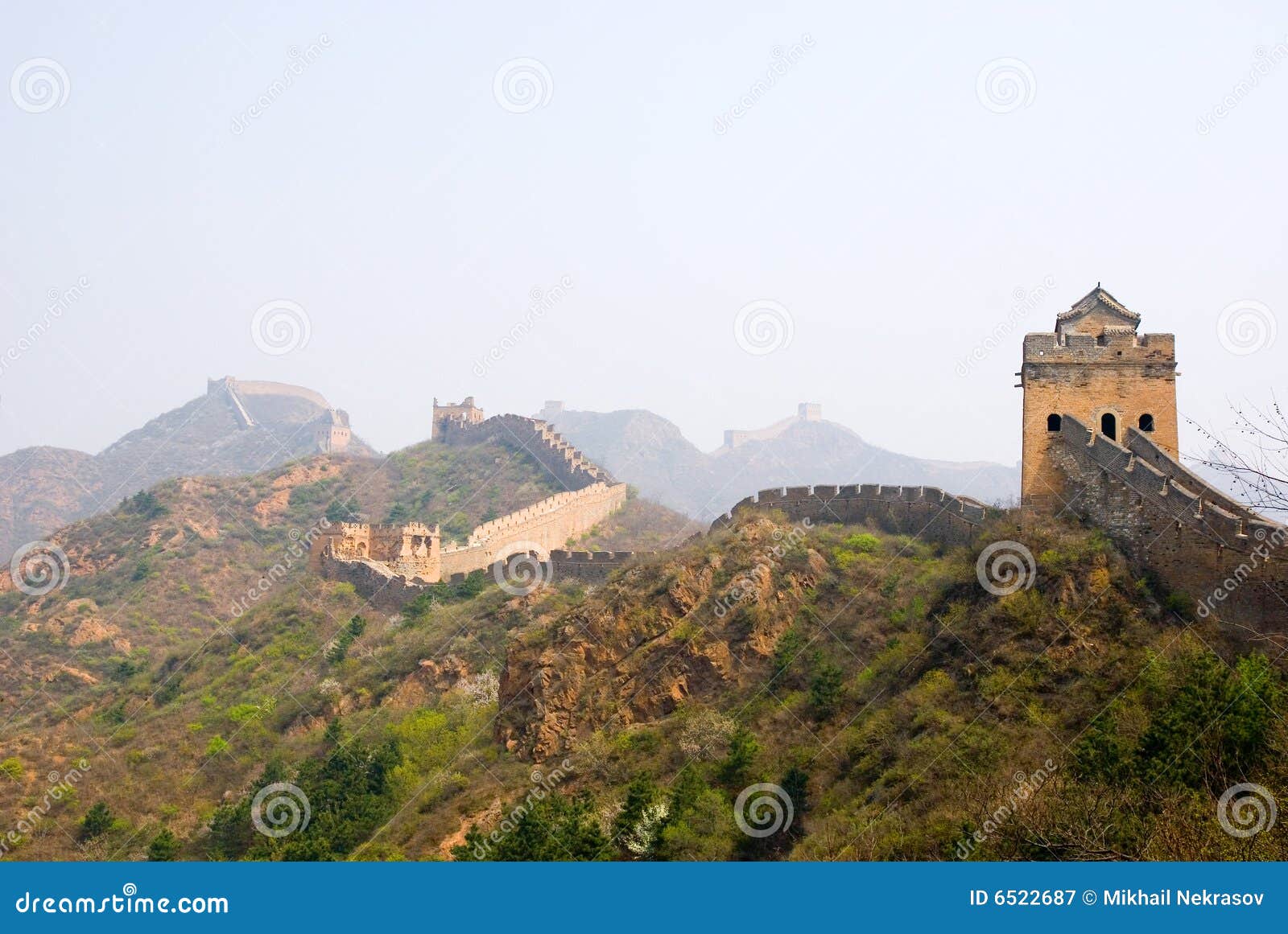 famous great wall at simatai