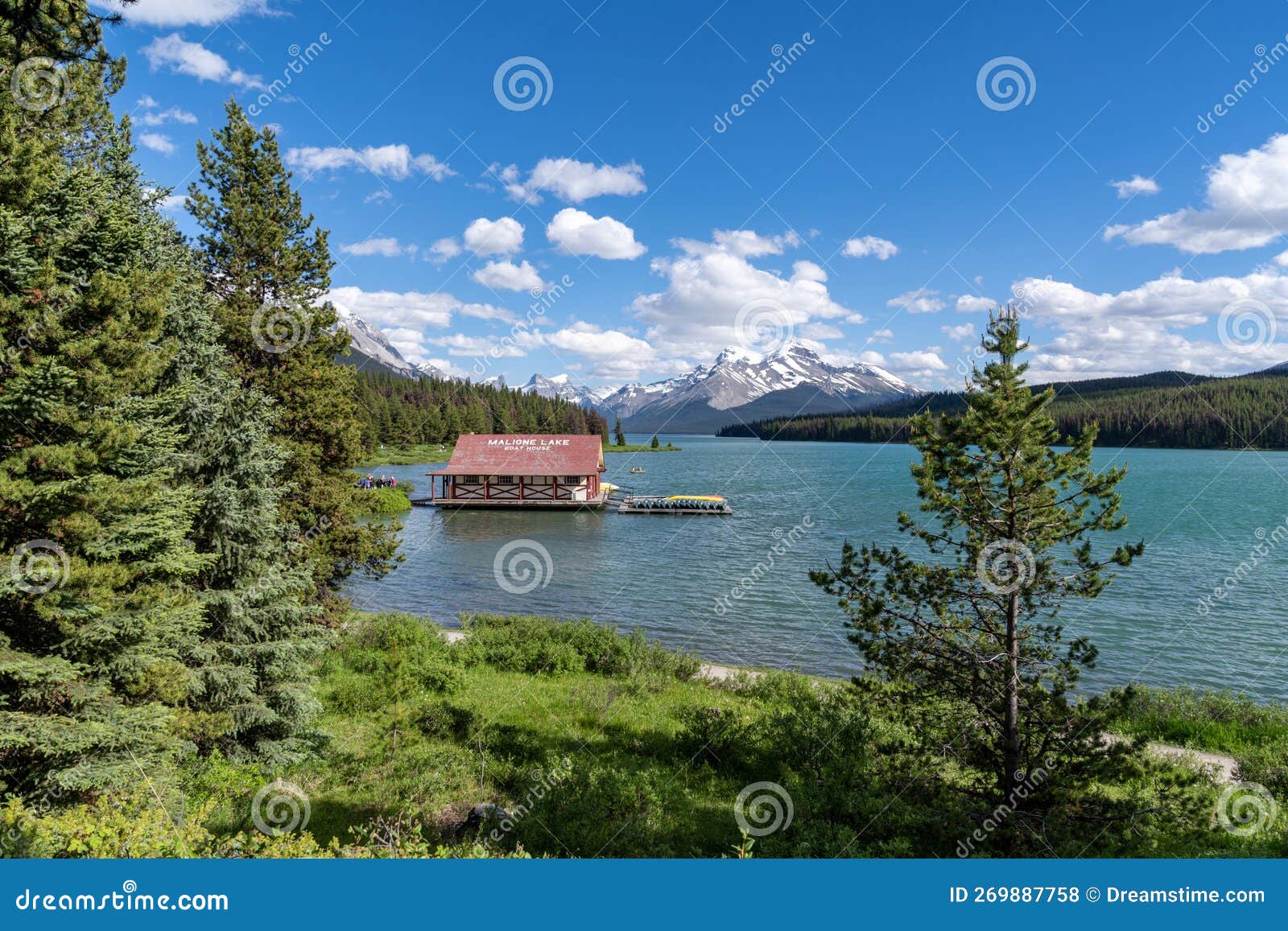 The Famous Maligne Lake Boat House In Jasper National Park Editorial Stock Photo Image Of