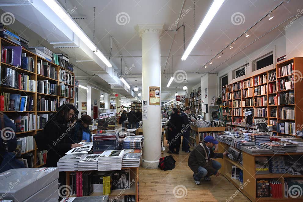 famous-manhattan-bookstore-editorial-stock-image-image-of-city-11083414