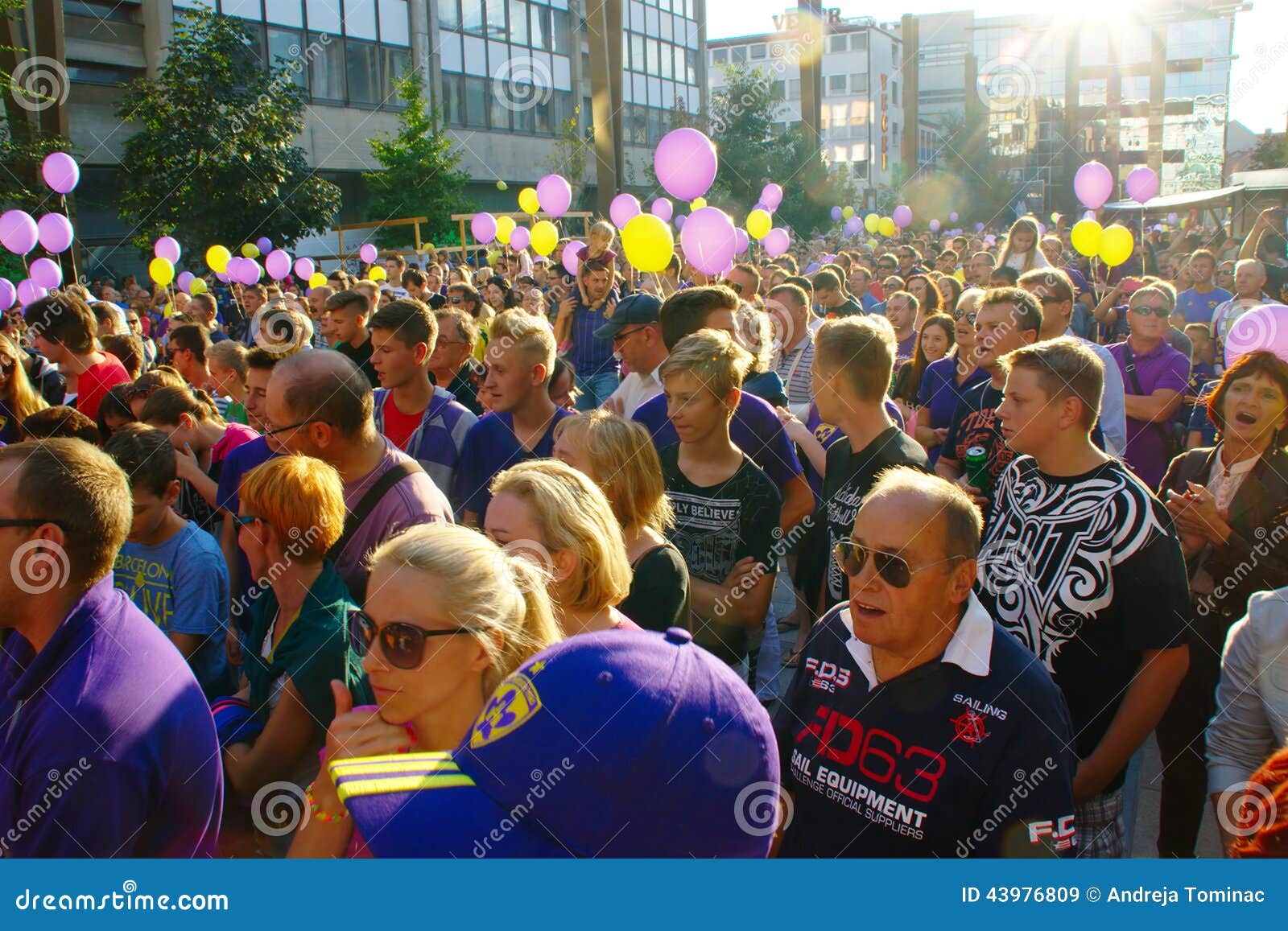 Fans of NK Maribor editorial stock image. Image of champions - 43976809