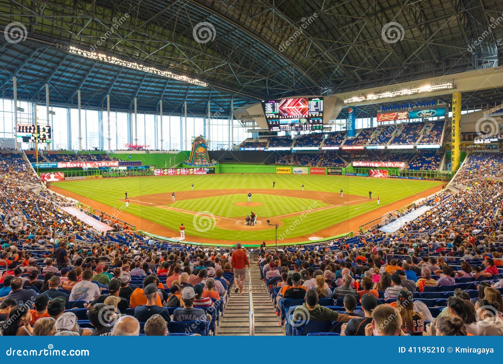 miami marlins stadium roof