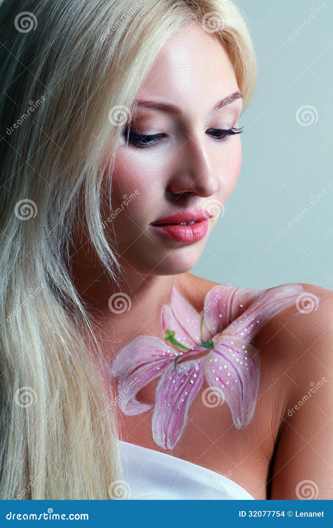 Fantasy Flower Body-art Stock Images - Image: 32077754