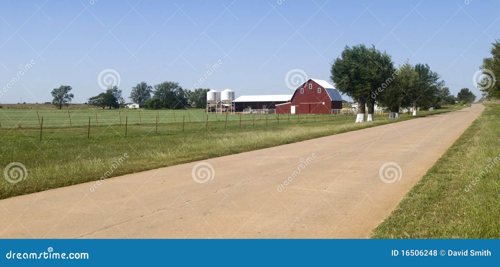 Farm land in Oklahoma stock photo. Image of travel, farmland 16506248