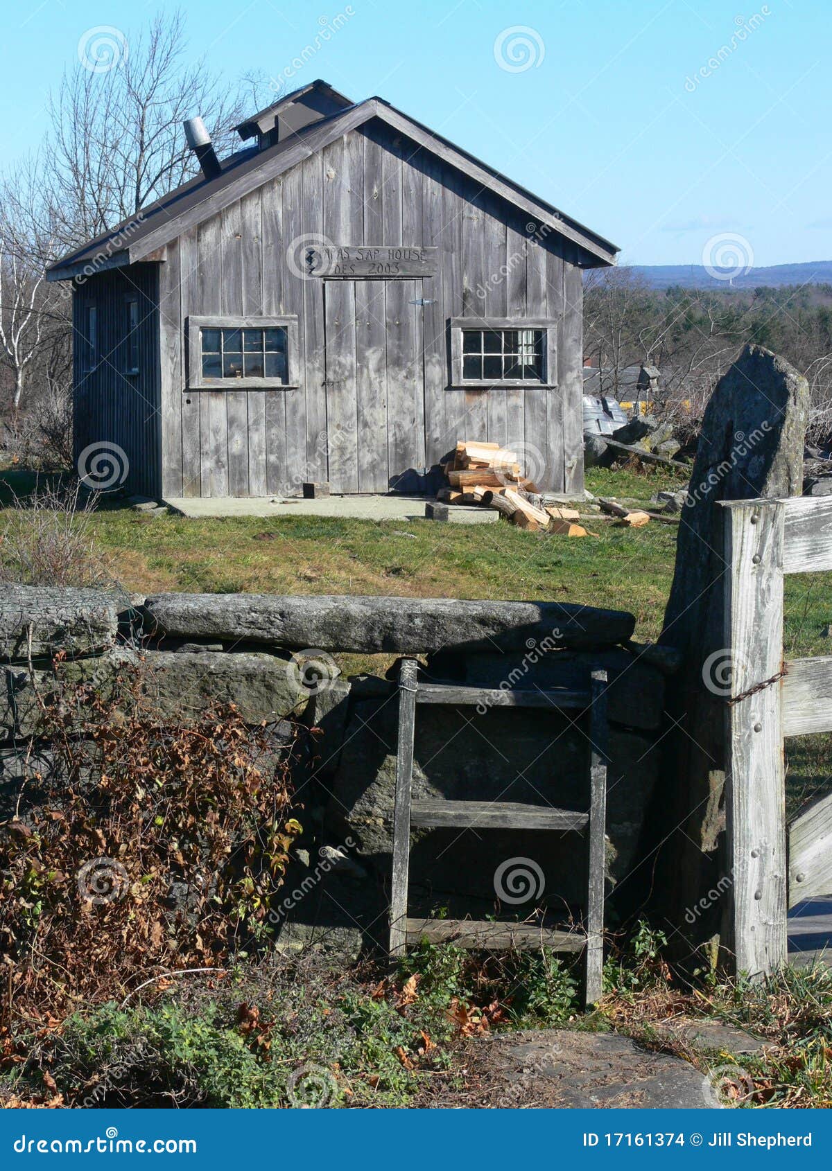 Farm maple sugar shack stock photo. Image of england 17161374