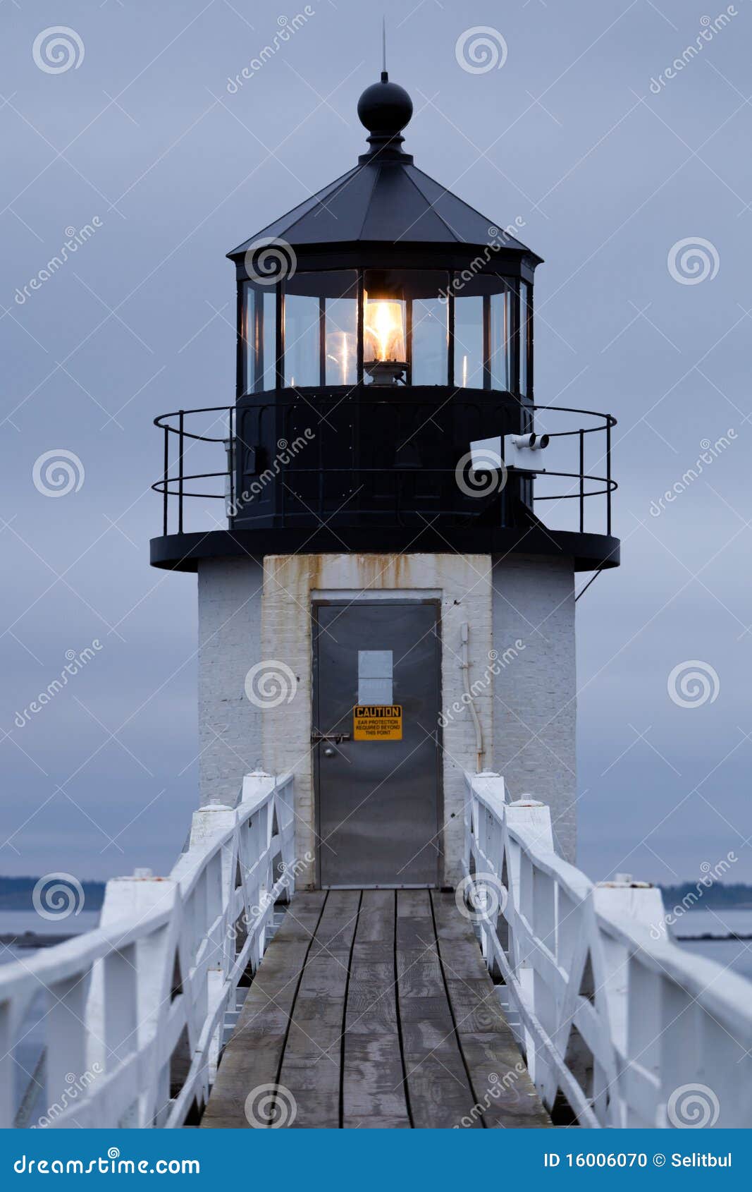 Faro De Marshall Point, Maine, EE. UU. Foto de archivo - Imagen de alerta,  costa: 16006070, image size:1067x1690