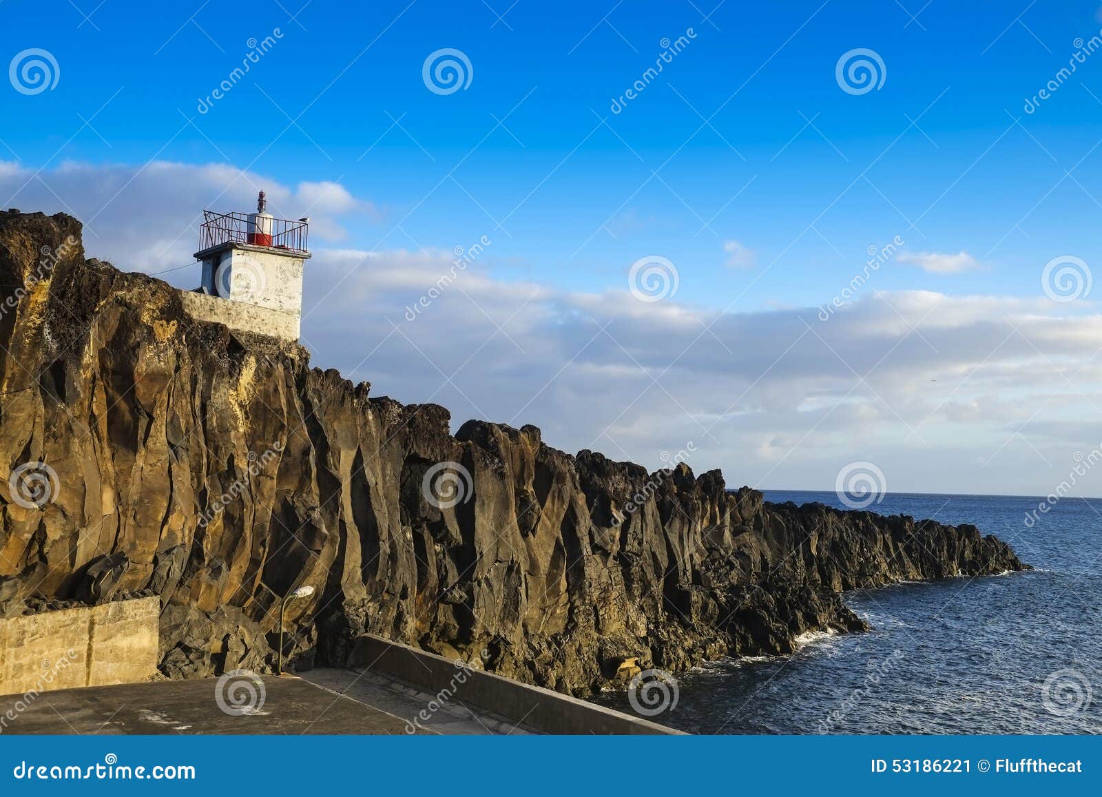farol de camara de lobos, small lighthouse on madeira island