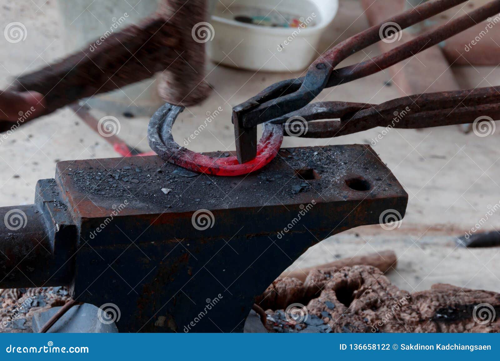 Farrier making horseshoe stock photo. Image of fire 136658122