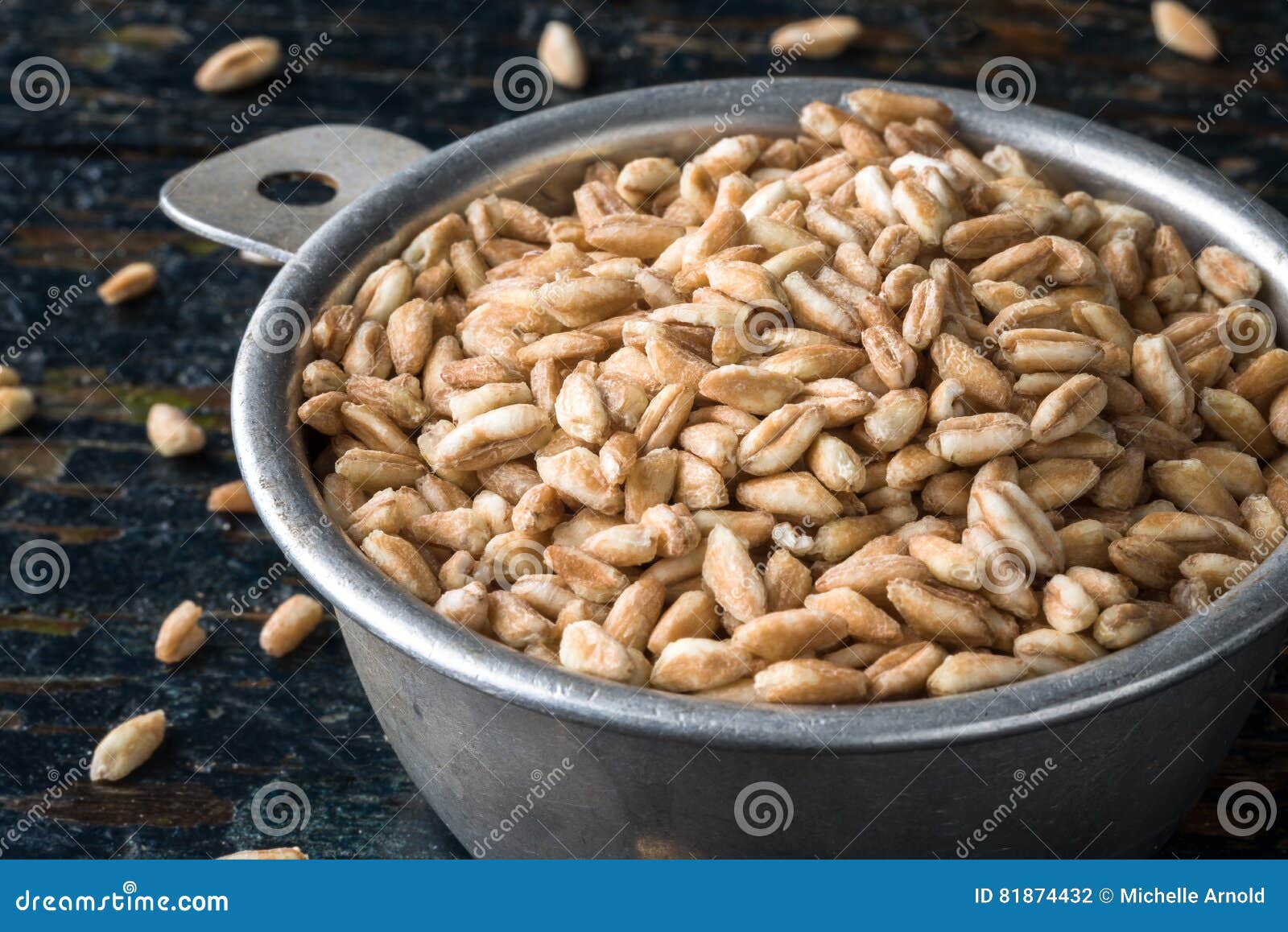 Farro stockfoto. Bild von weizen, korn, küche, kulinarisch 81874432