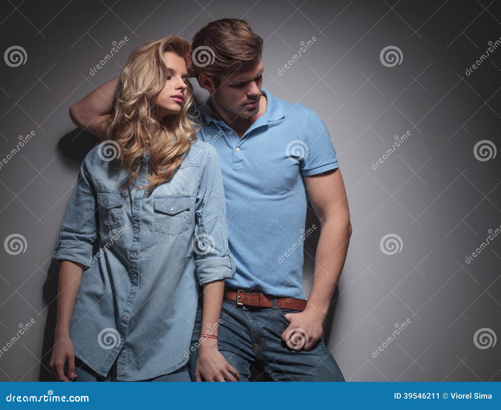Fitness Couple Poses Studio Fit Man Woman Stock Photos - Free &  Royalty-Free Stock Photos from Dreamstime