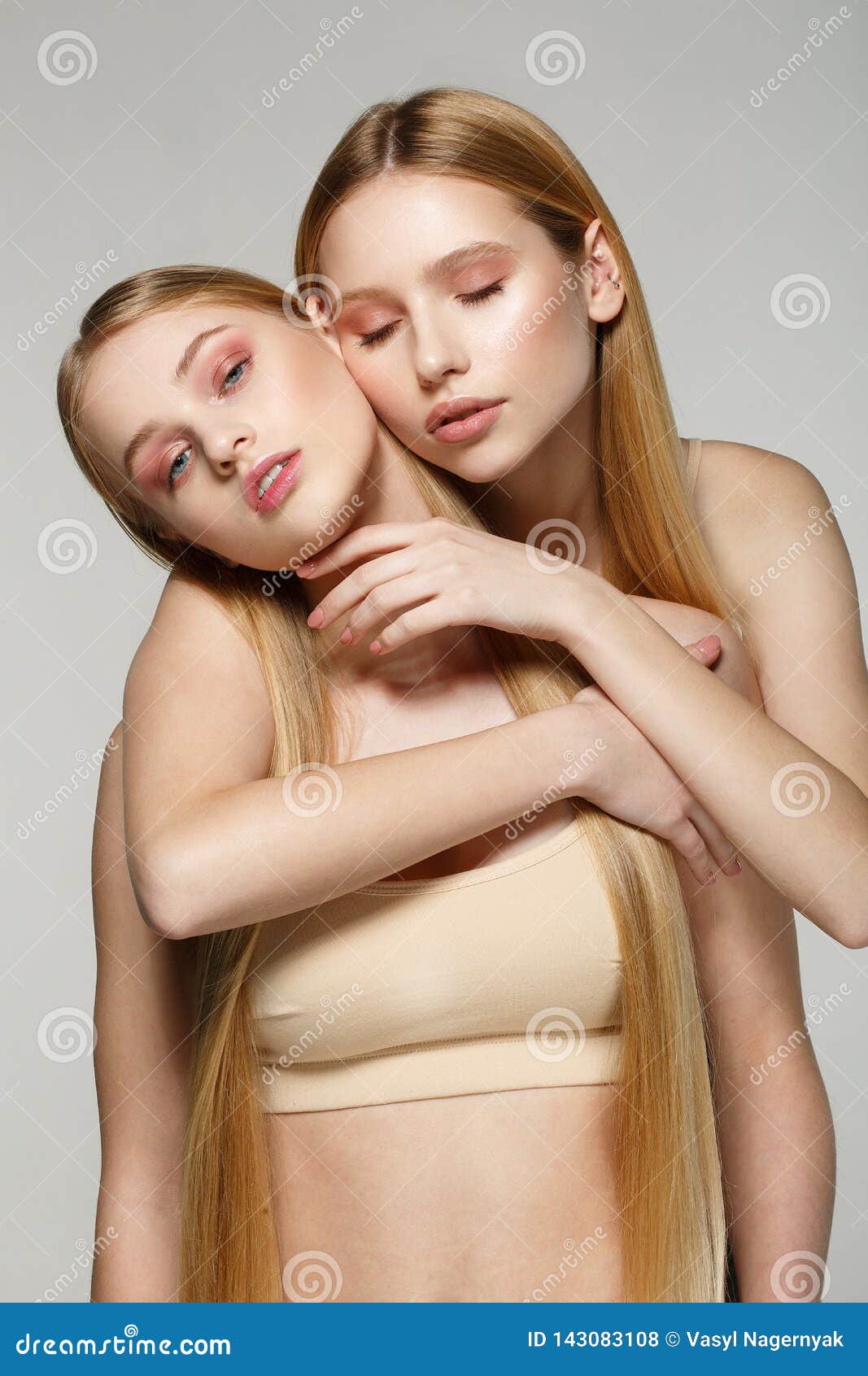 Gorgeous Blonde Lesbian