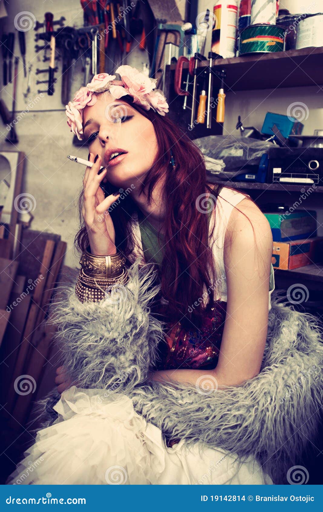 Fashion Model Smoking Stock Images - Image: 19142814