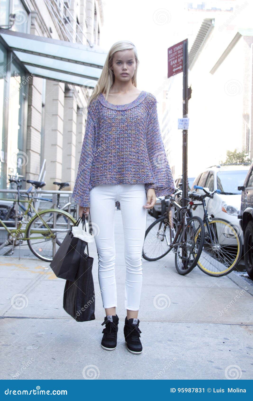 Fashion Model Summer Street Style During Fashion Week Editorial Photo Image Of Longlegs Beautiful