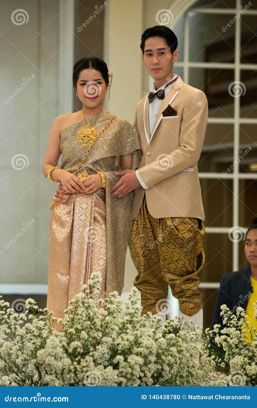 thai wedding dress