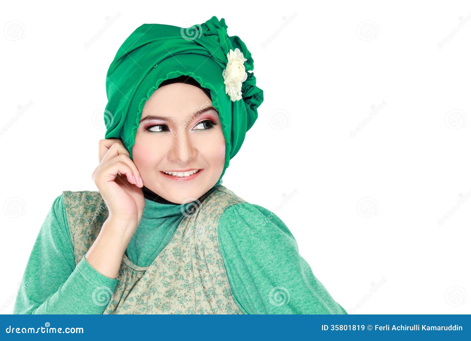 Fashion Portrait Of Young Happy Beautiful Muslim Woman Fashion Portrait Of Young Happy Beautiful Muslim Woman