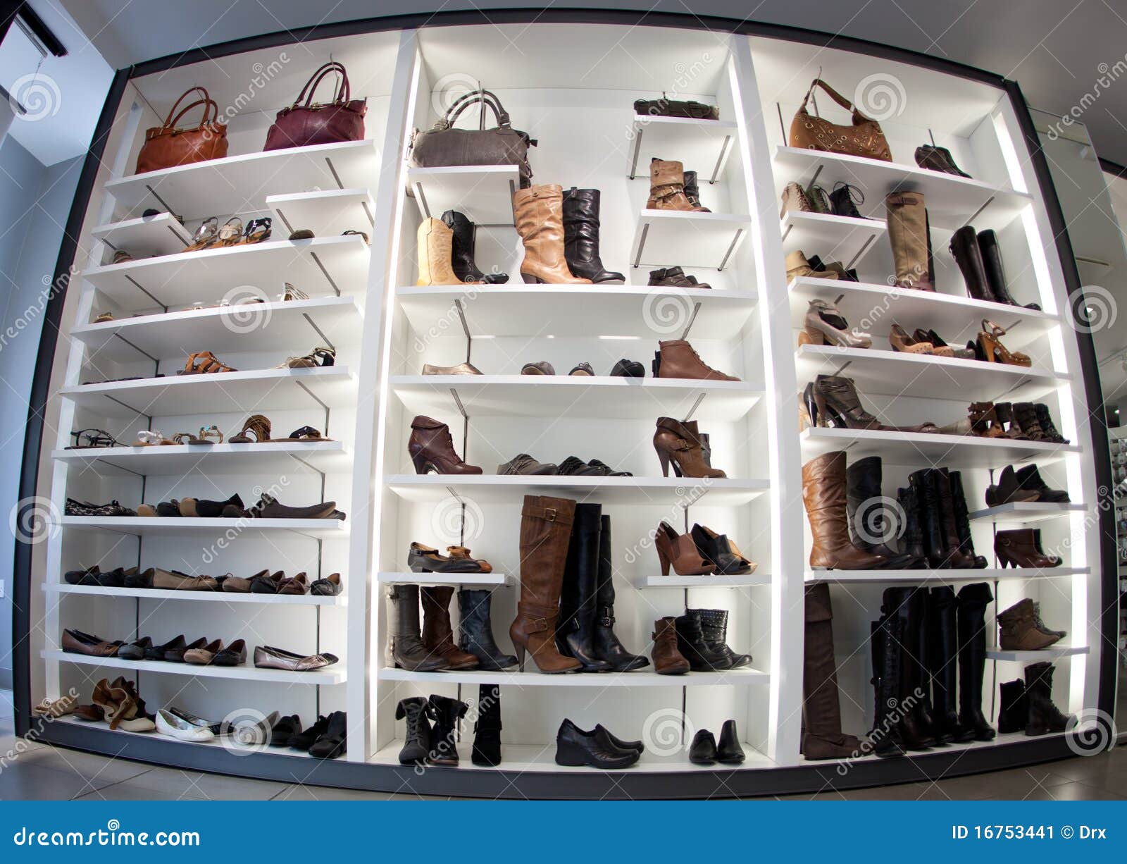 trendy shoe shops