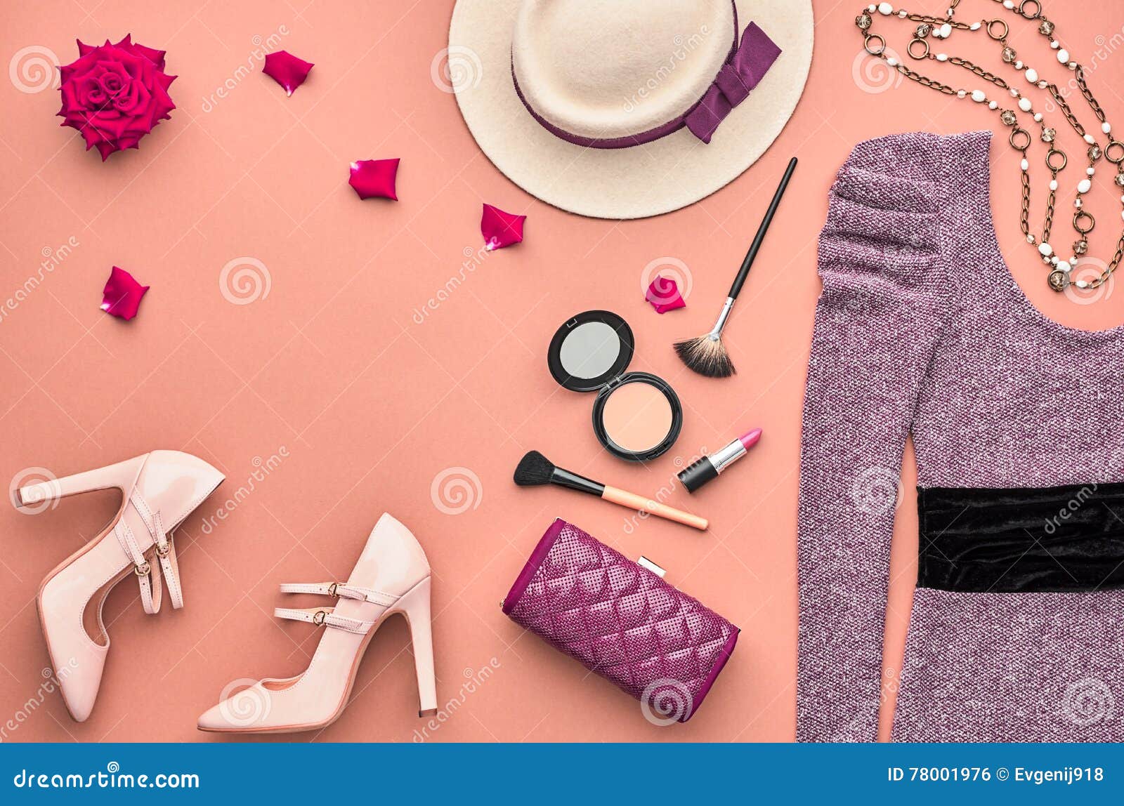 Fashion Stylish Set. Top View. Essentials Cosmetic Stock Photo - Image ...