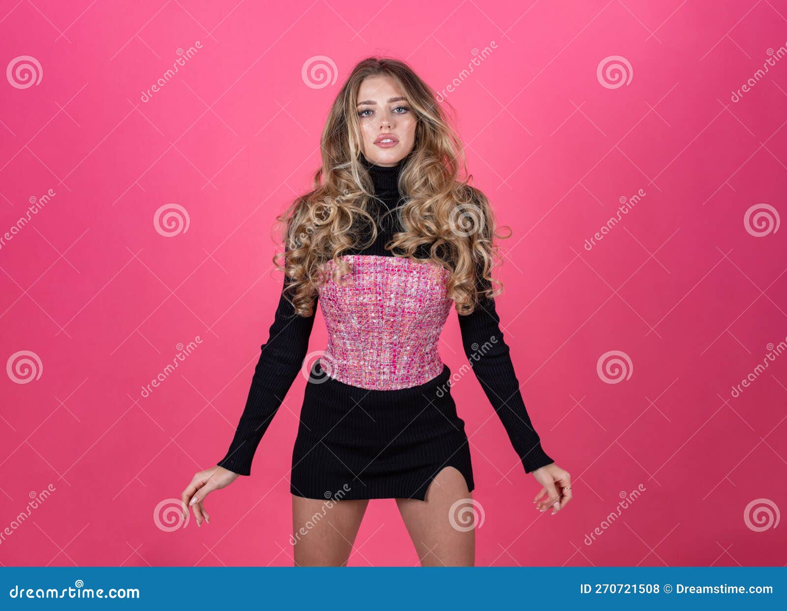 Fashion Woman in Corset and Skirt. Beautiful Girl Wear Fashion Clothes  Casual Dress, Vogue Style. Stock Photo - Image of luxury, caucasian:  270721508