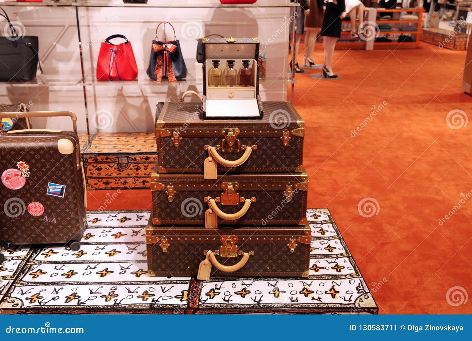 Fashionable Suitcases And Bags In The Luxury Louis Vuitton Store Editorial Photo - Image of bags ...