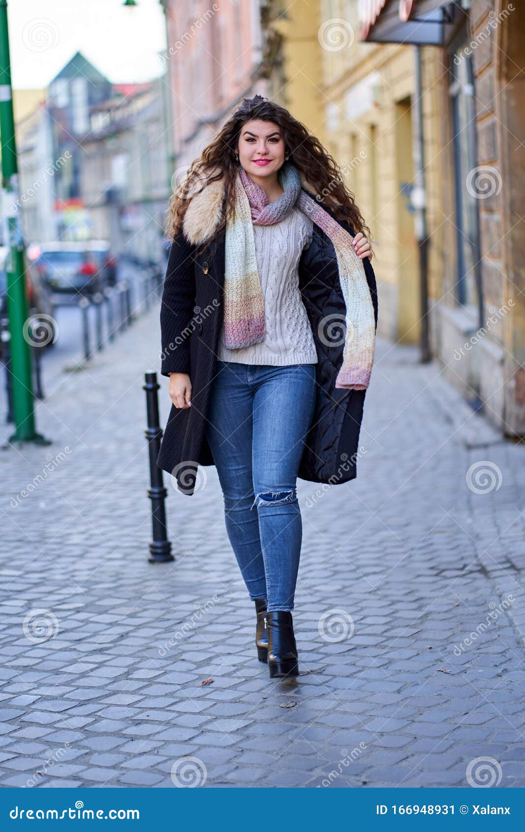 Fashionable Young Urban Lady Stock Image - Image of people, leisure ...