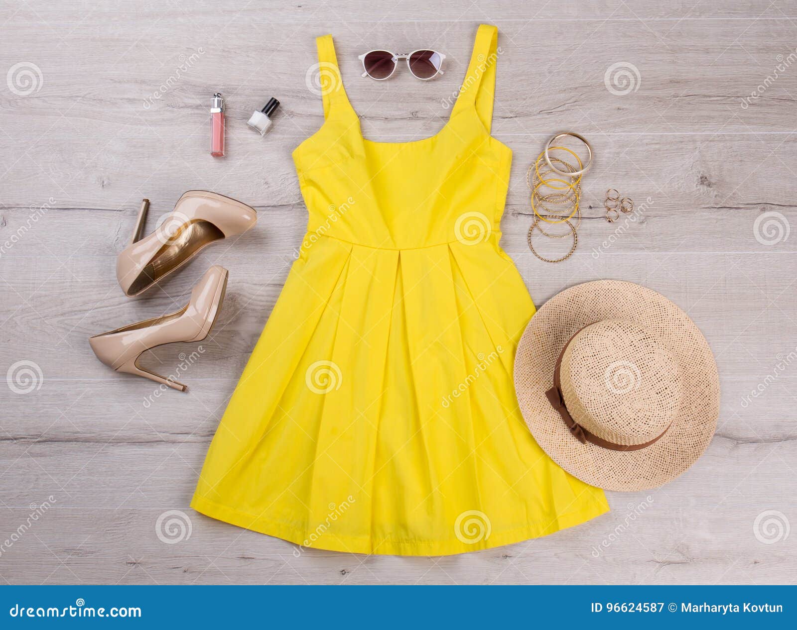 Fashoin Look for Young Girl. Stock Image - Image of length, golden ...