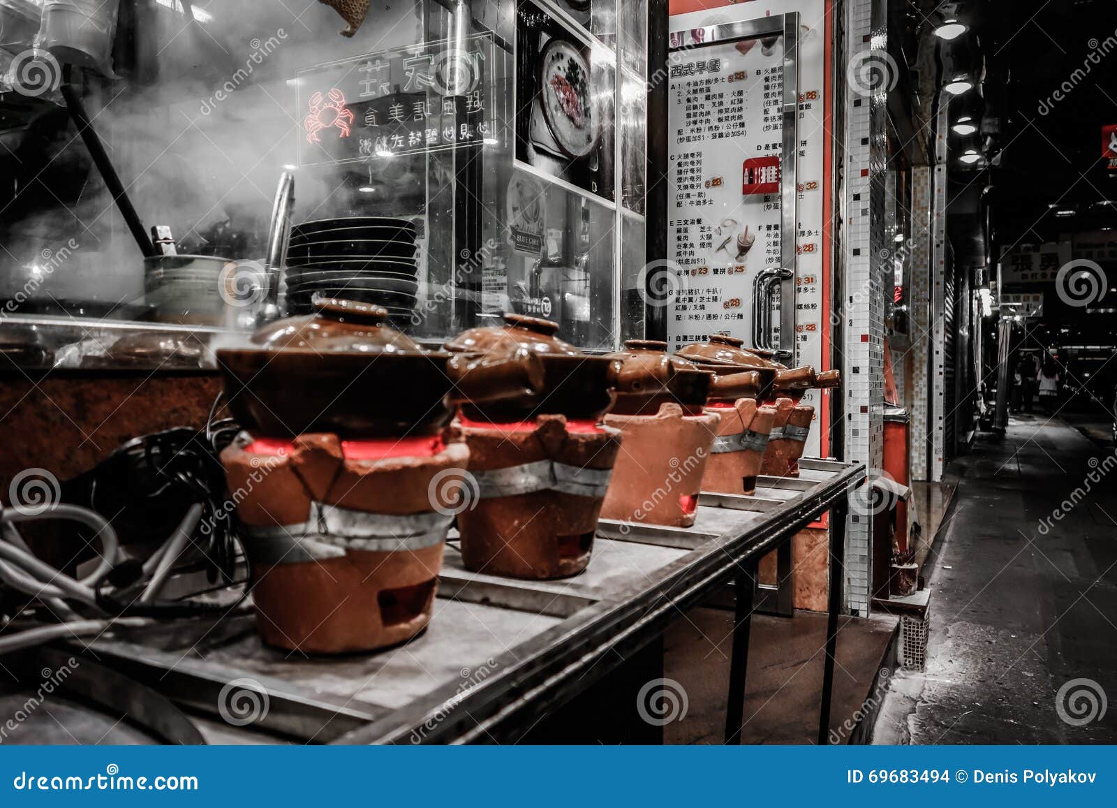 Fast Food on the Night Streets of Hong Kong Editorial Stock Image