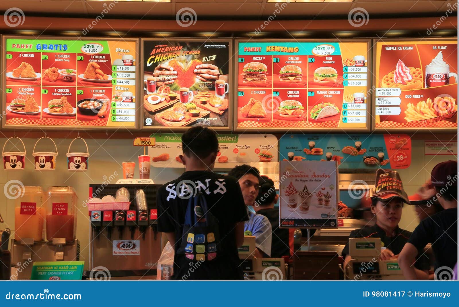 Fast Food Restaurant editorial photography. Image of burger - 98081417