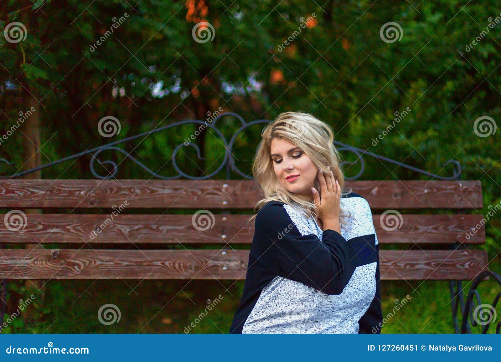 Fat Girl with a Beautiful Smile Stock Image - Image of blond, fashion ...
