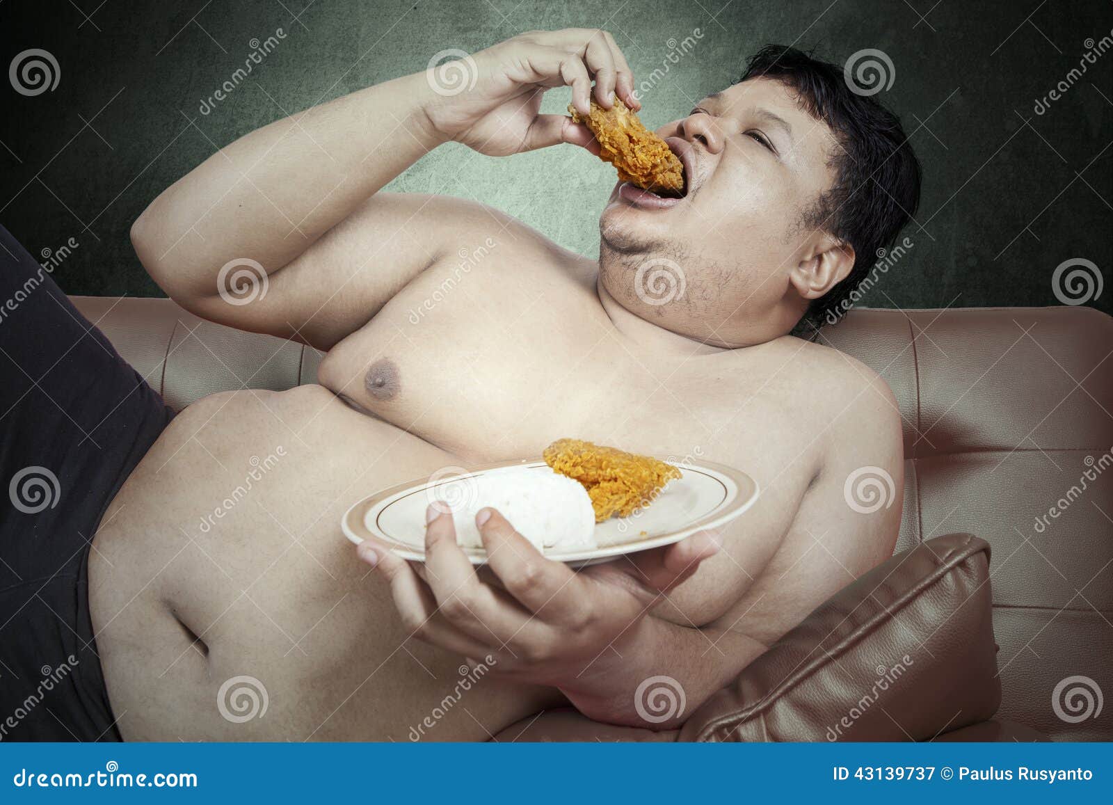 8,485 Man Eats Stock Photos - Free \u0026 Royalty-Free Stock Photos from  Dreamstime, image size:1600x1157