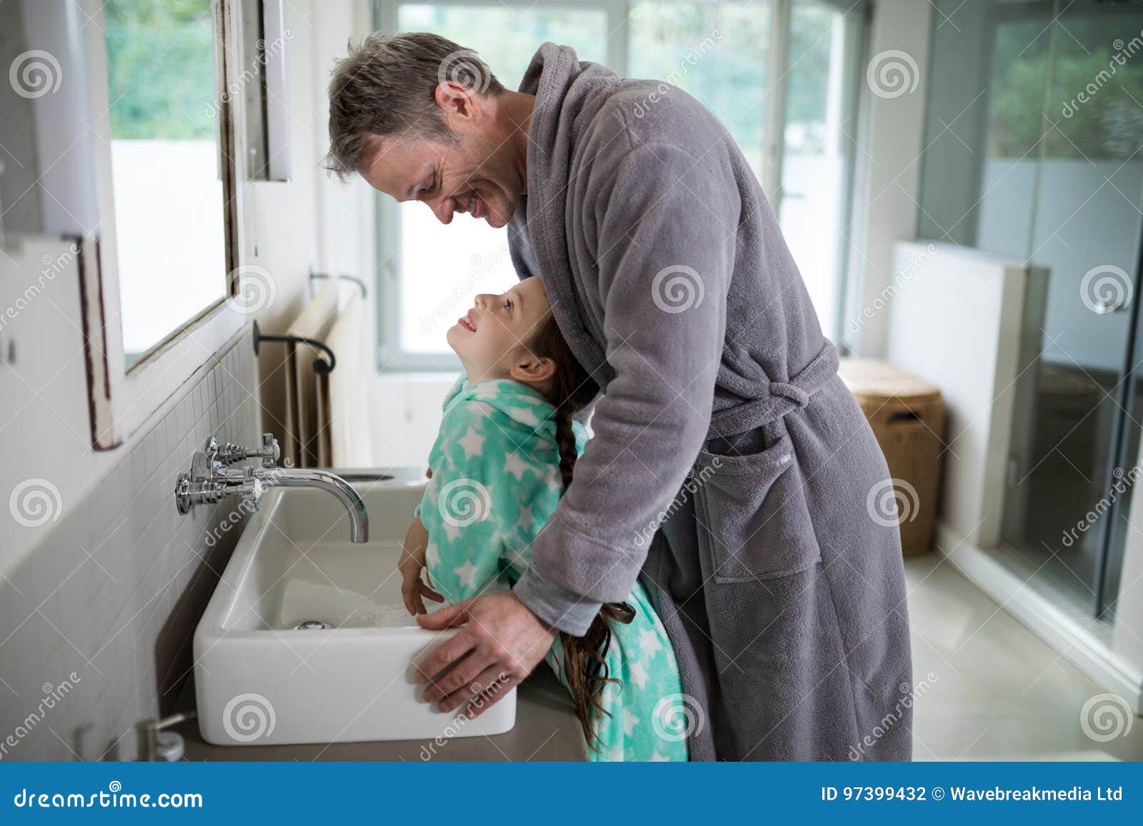 Daughter bath