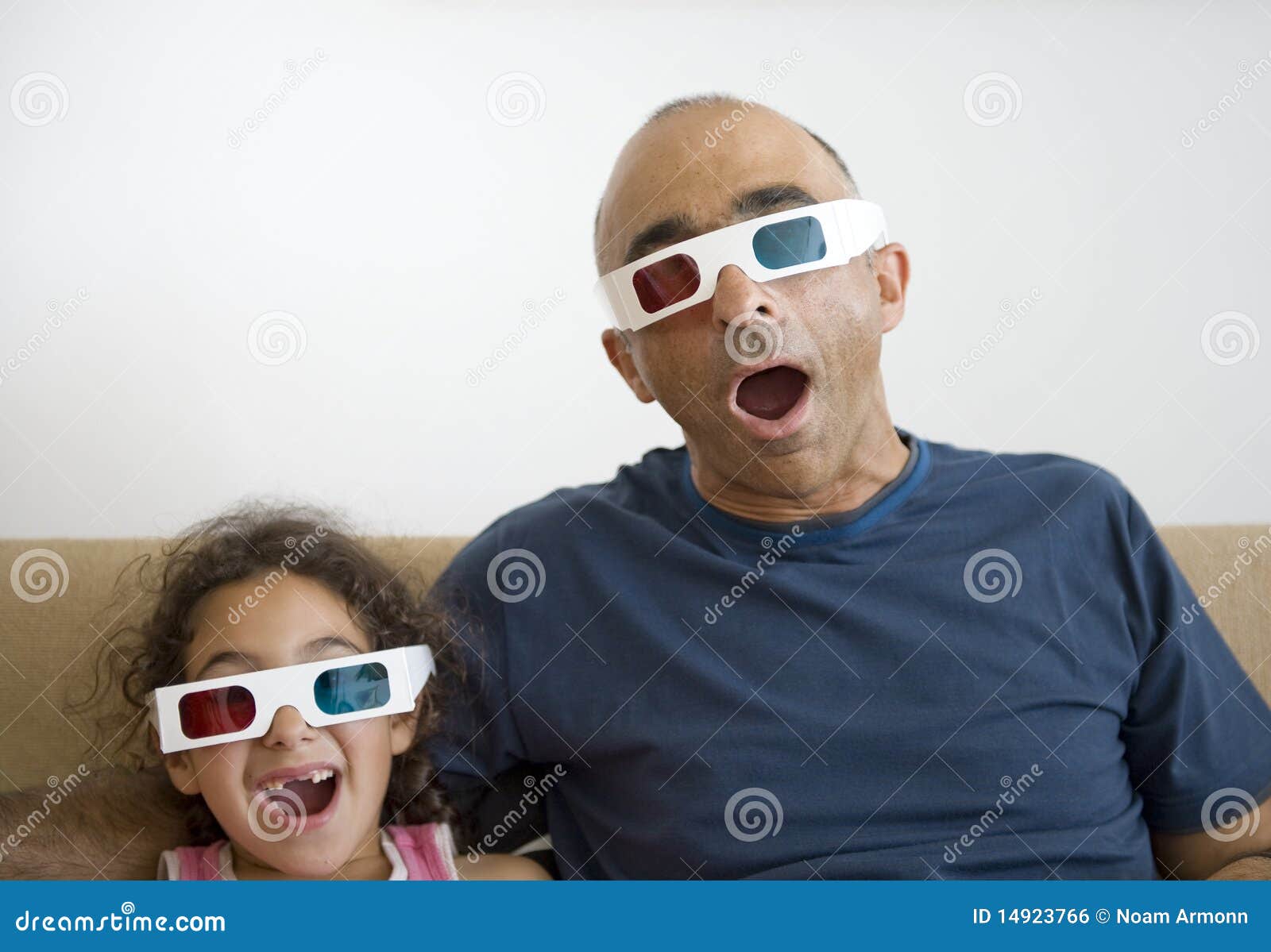 Father And Daughter Watching Television In 3d Royalty Free Stock Image Image 14923766