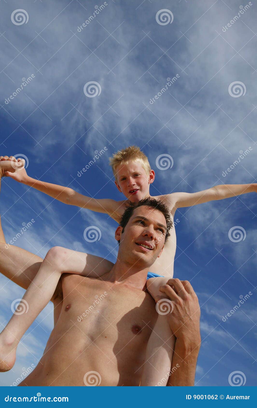 Dad giving son piggyback ride hi-res stock photography and images - Alamy