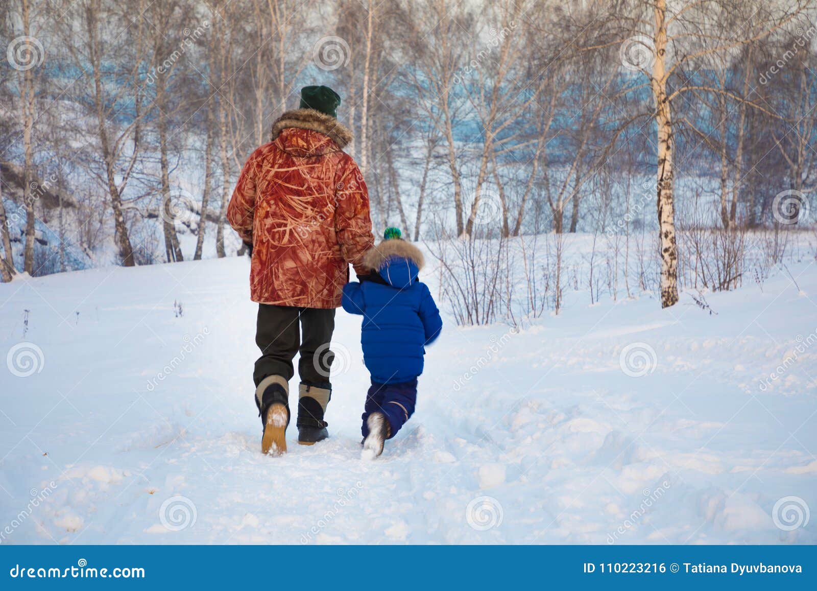 TWO GIRLS PLAY SONS OF THE FOREST