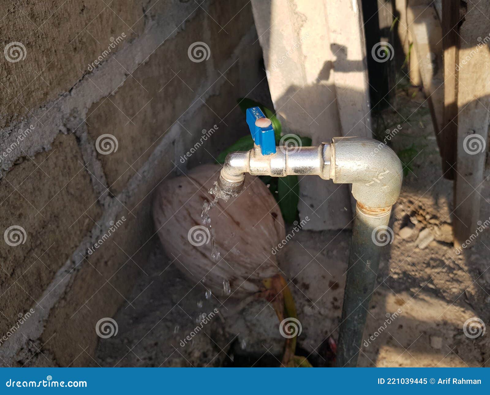 A faucet drains water stock image. Image of vehicle 221039445