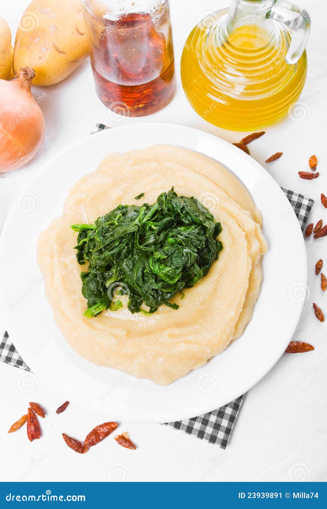 Fava Bean Puree with Spinach. Stock Image - Image of boiled, broad ...
