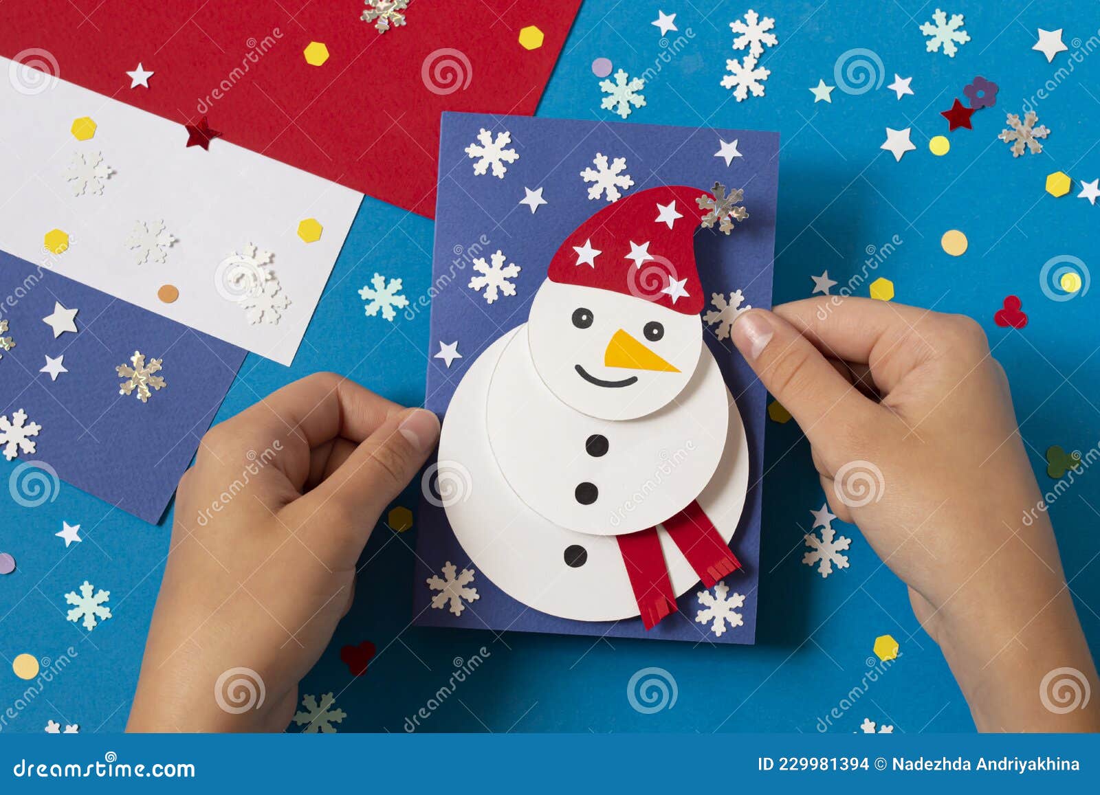Fazer Cartão De Natal Com Um Boneco De Neve Volumoso. Etapa 11 Foto de  Stock - Imagem de passatempo, tabela: 229981394