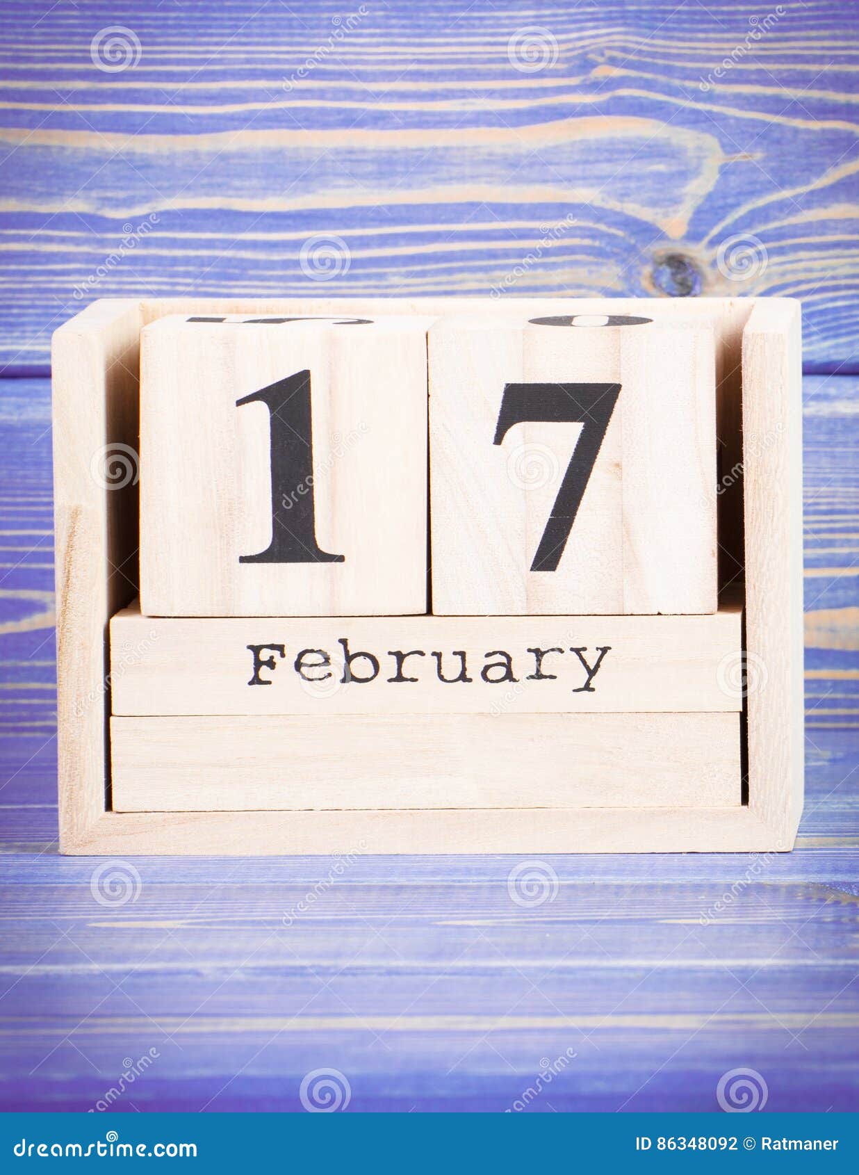 February 17th. Date of 17 February on Wooden Cube Calendar Stock Photo