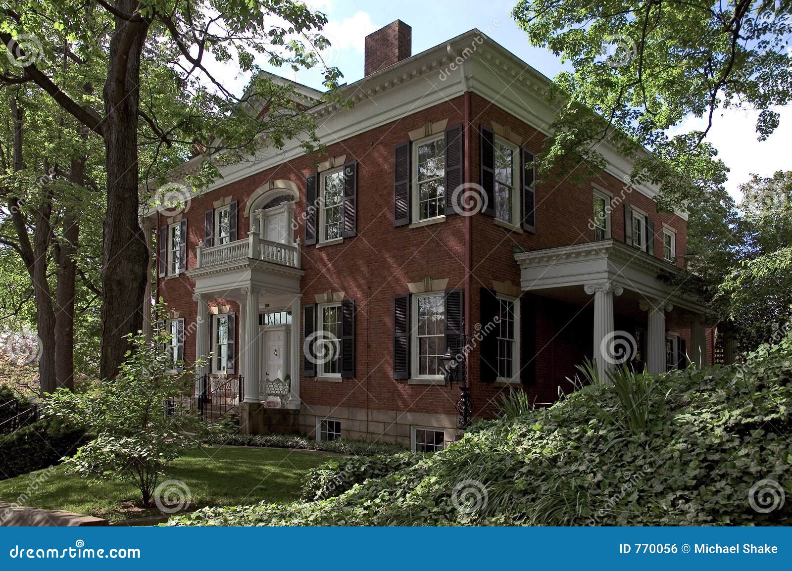federal style house 770056