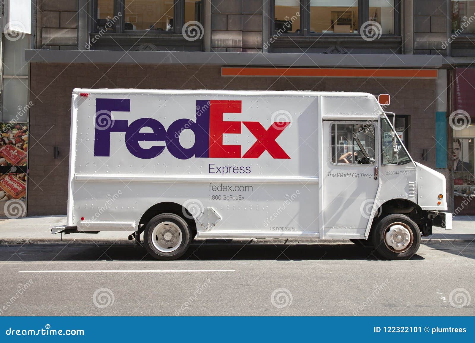 Fedex Trasporta a New York in New York, U.S.a. Fotografia Editoriale