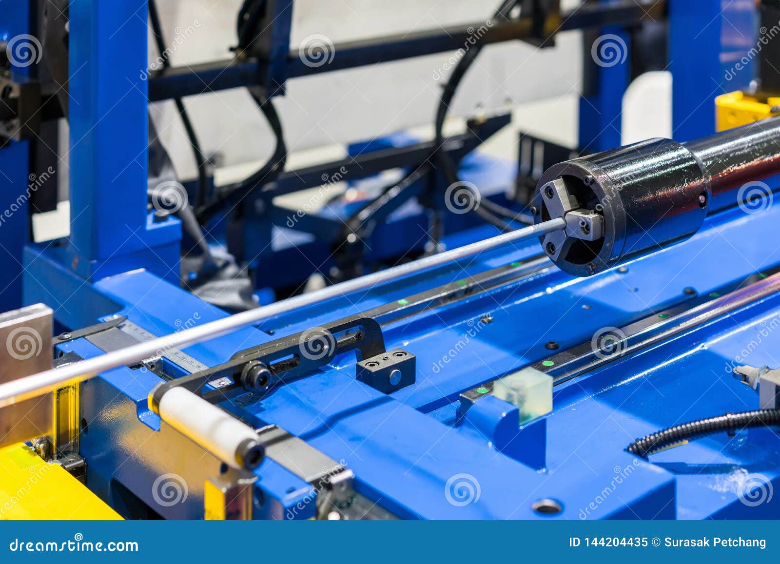 Feeding Set of High Technology and Precision Cnc Automatic Pipe or Tube