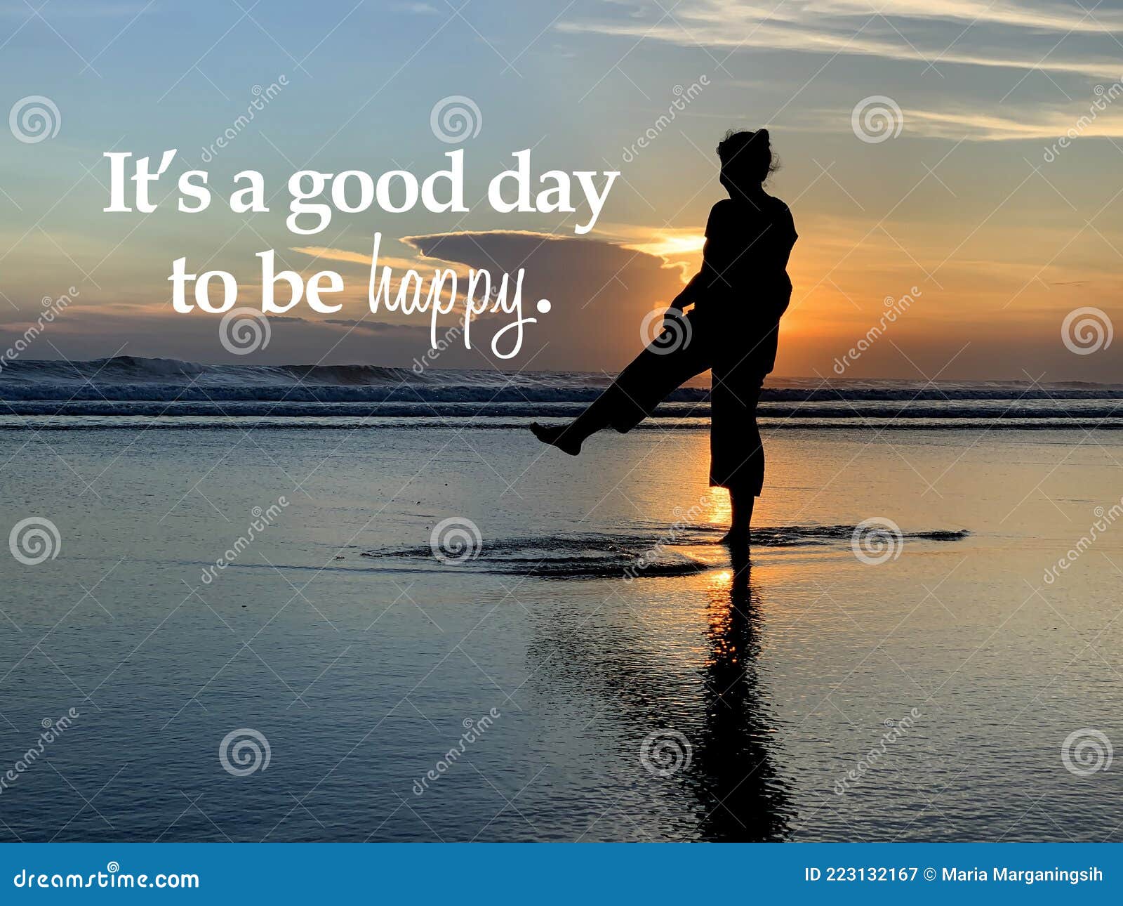 Felicidade, Citação Inspiradora, é Um Bom Dia Para Ser Feliz. Com Silhueta  De Uma Mulher Dançando Na Praia Ao Pôr Do Sol. Imagem de Stock - Imagem de  divertimento, oceano: 223132167