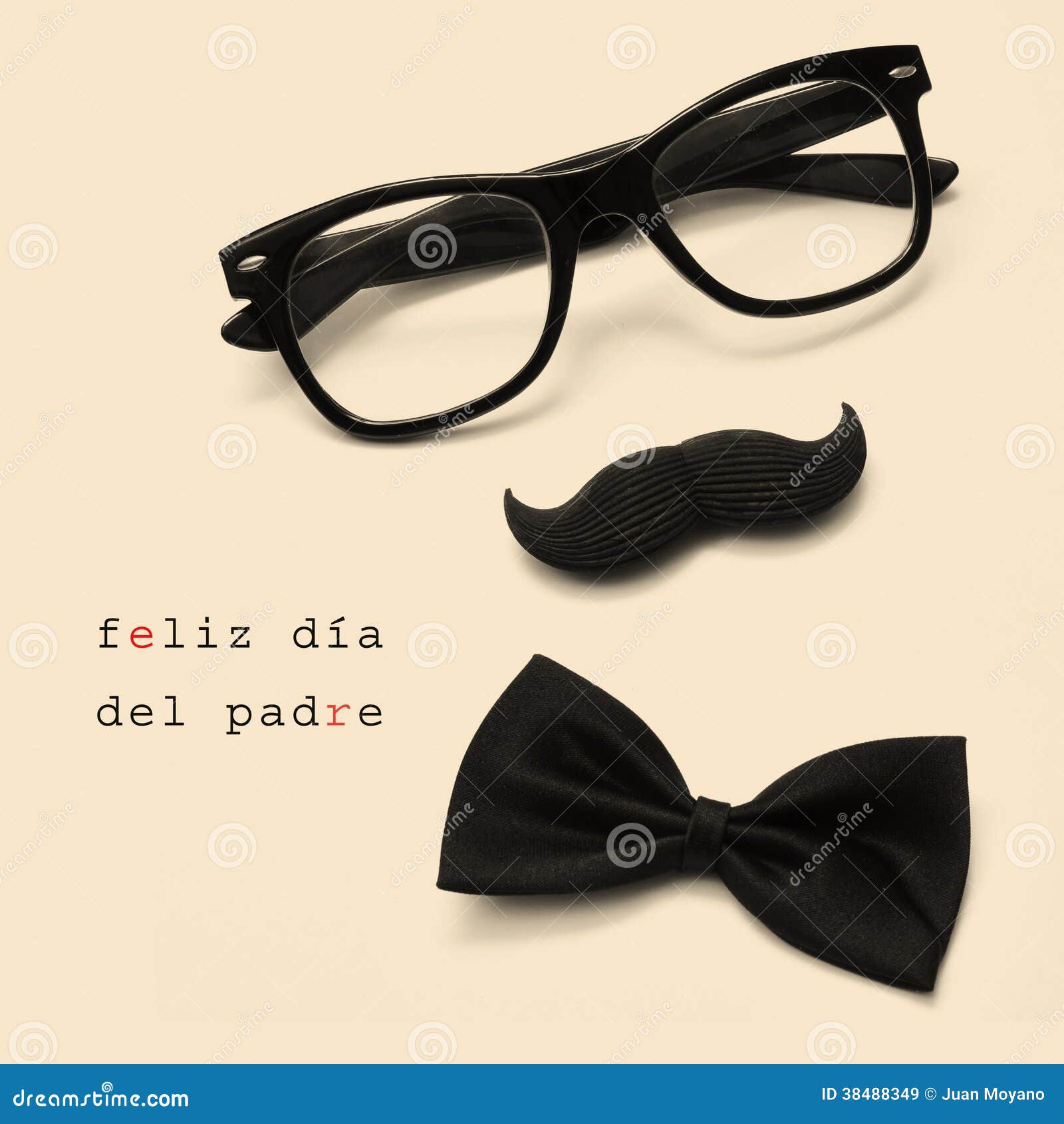 feliz dia del padre, happy fathers day written in spanish