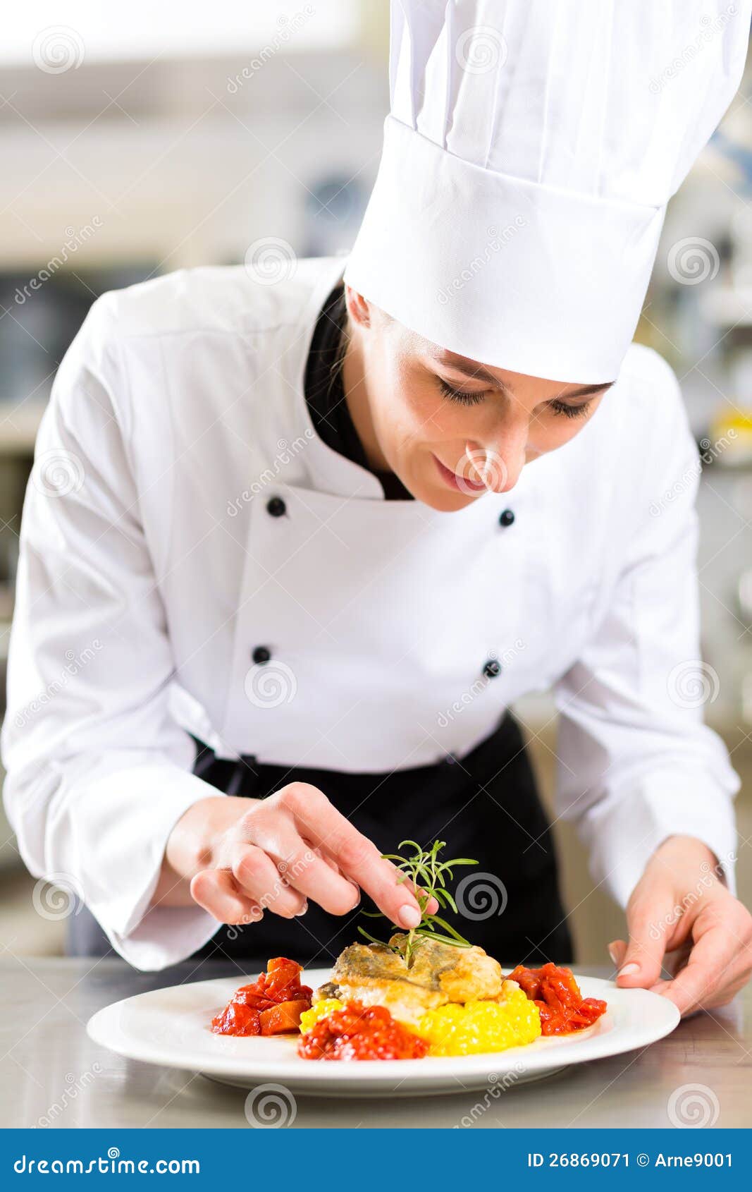 female-chef-restaurant-kitchen-cooking-26869071.jpg