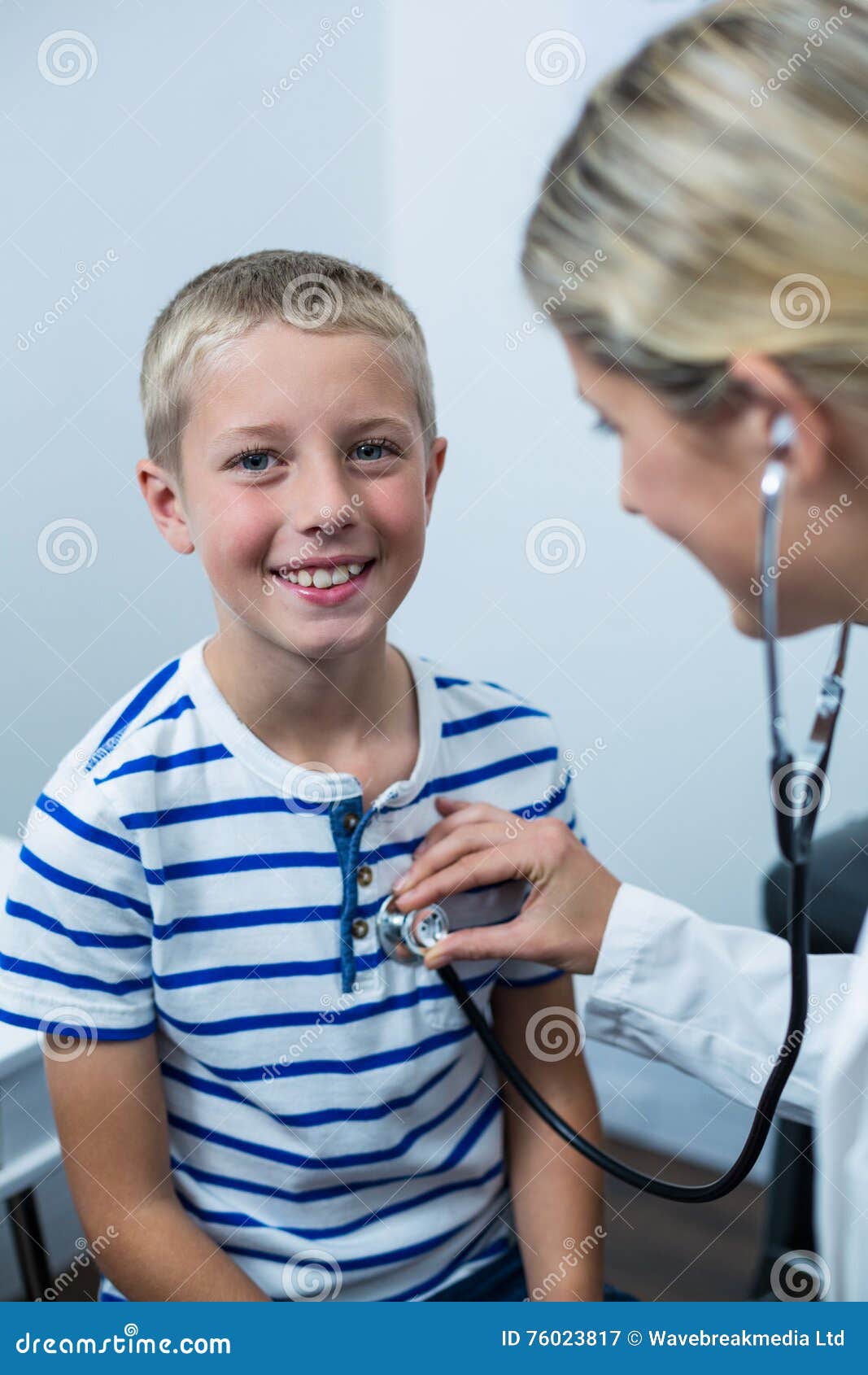 Doctor Examine Thyroid Male Patient Stock Image - Image of 