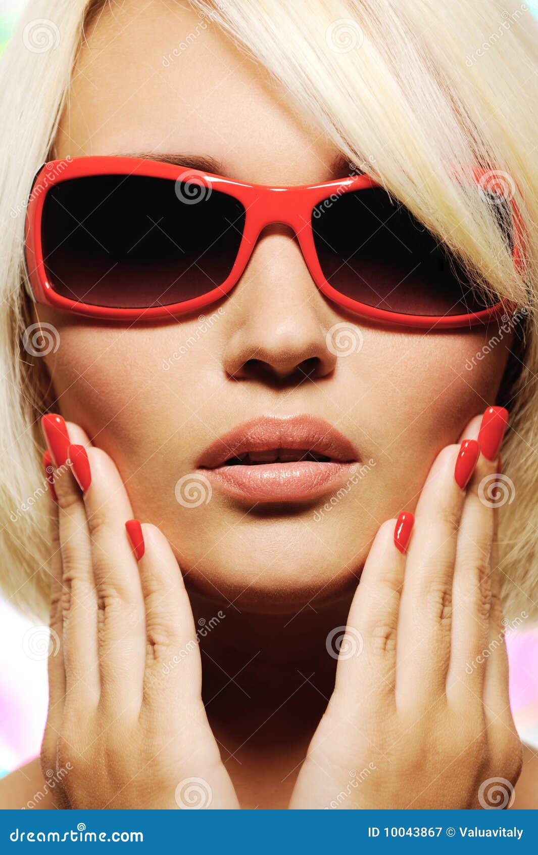 Female Face In Fashion Red Sunglasses Royalty Free Stock 